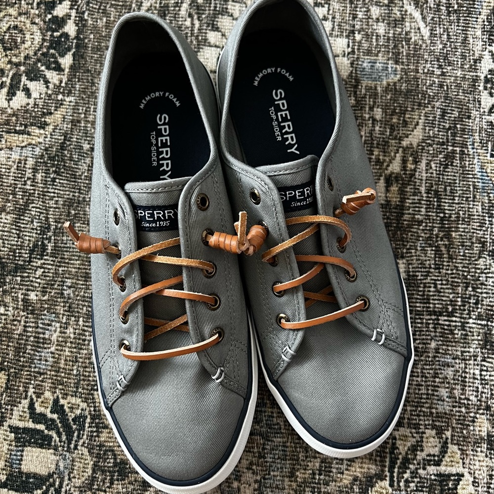 New Sperry Top Sider Pier View Sneakers